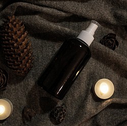Africa Touch, a hair product consisting of rosemary oil, fenugrek and cloves that soften the hair and prevents dandruff